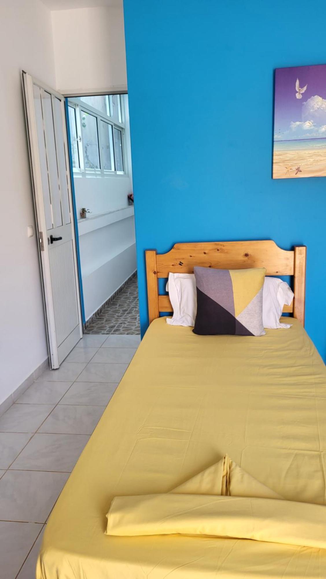 Suite Big Lanche Praia Baixo Екстериор снимка
